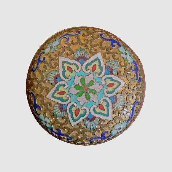 Vintage Cloisonné Round Trinket Box With Floral Enamel Design - Picture 4 of 6